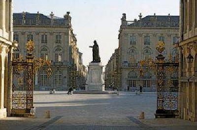 фото отеля Grand Hotel De La Reine