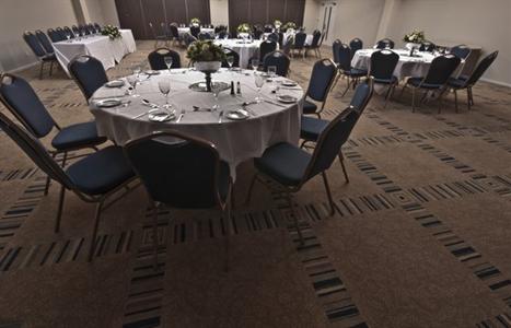 фото отеля Holiday Inn London Gatwick Worth