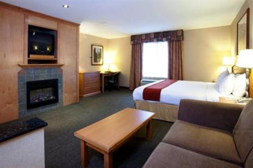 фото отеля Holiday Inn Express Hotel & Suites Vernon