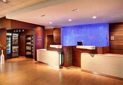 фото отеля Fairfield Inn & Suites Athens