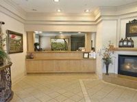 Napa Valley Hotel & Suites