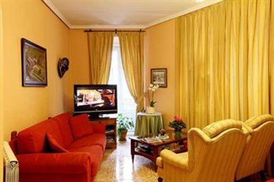 фото отеля Hostal Macarena