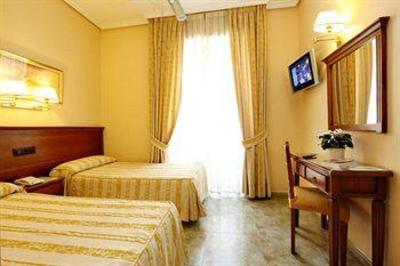 фото отеля Hostal Macarena