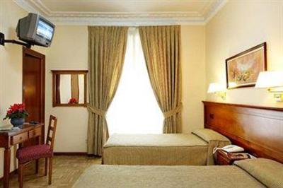 фото отеля Hostal Macarena
