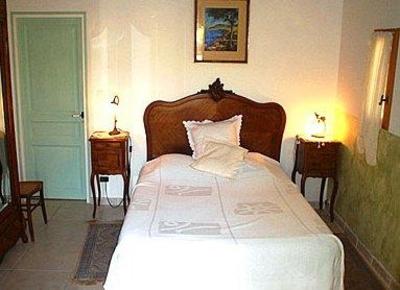 фото отеля La Boheme en Provence - Chambres d'hotes et roulotte tzigane en Provence