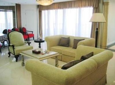 фото отеля Xinda Square Apartment