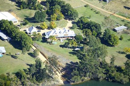 фото отеля Clarence River Bed & Breakfast Seelands