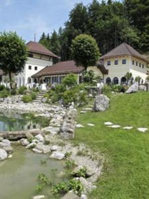фото отеля Romantikherberge & Restaurant Forsthaus Wartenfels Gasthof