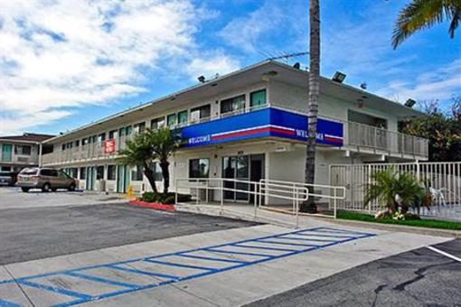 фото отеля Motel 6 Los Angeles Whittier