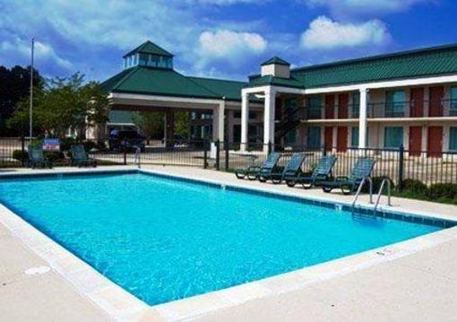 фото отеля Quality Inn Louisville (Mississippi)