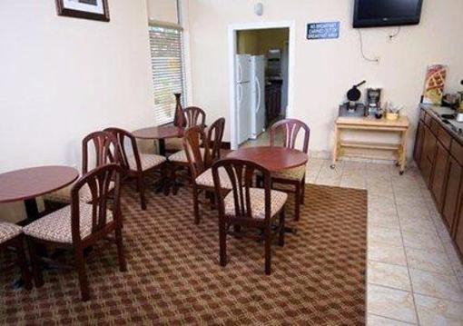 фото отеля Quality Inn Louisville (Mississippi)