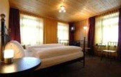 фото отеля Wohlfühlhotel Curuna Scuol