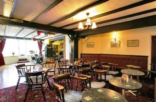 фото отеля The Clifton Hotel Morecambe
