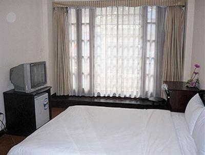фото отеля Relax Hotel Hanoi
