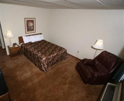 фото отеля AmericInn Lodge and Suites Tomah