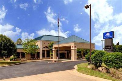 фото отеля Americas Best Value Inn Tunica Resort