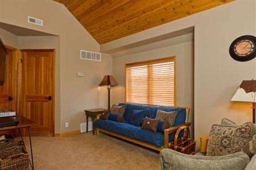 фото отеля Deer Lake Village at Snow Park Condominiums Park City