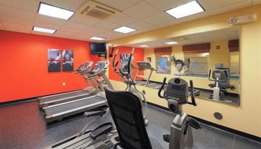фото отеля Country Inn & Suites Rossford