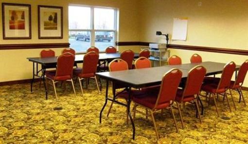фото отеля Country Inn & Suites Rossford