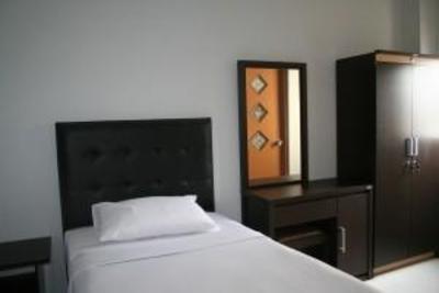 фото отеля Campus Inn Yogyakarta