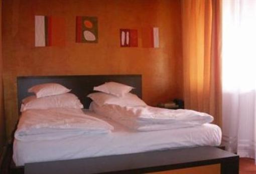фото отеля Complex Turistic Max International Hotel Rasnov
