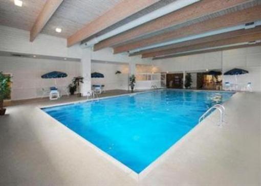 фото отеля Quality Inn Rhinelander