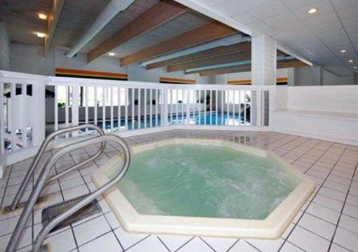 фото отеля Quality Inn Rhinelander
