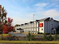 Econo Lodge Inn & Suites Greenville