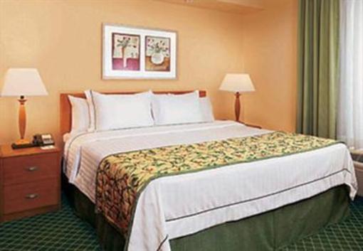 фото отеля Fairfield Inn & Suites Dallas North Farmers Branch