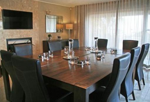 фото отеля Capo Cabana Guest House Cape Town