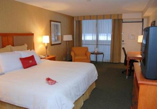 фото отеля Crowne Plaza Hotel Kansas City - Overland Park