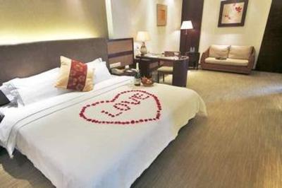 фото отеля Xihai Hot Spring Holiday Hotel