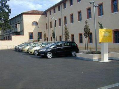 фото отеля Crowne Plaza Hotel Montauban