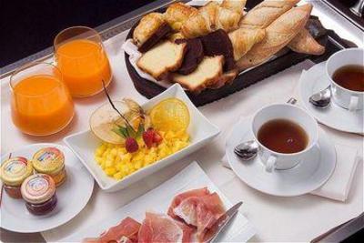 фото отеля Crowne Plaza Hotel Montauban