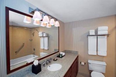 фото отеля Sheraton Minneapolis West Hotel