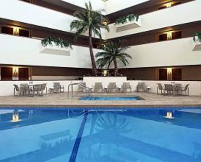 фото отеля Sheraton Minneapolis West Hotel