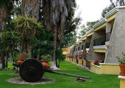 фото отеля Hotel Mision Comanjilla Silao
