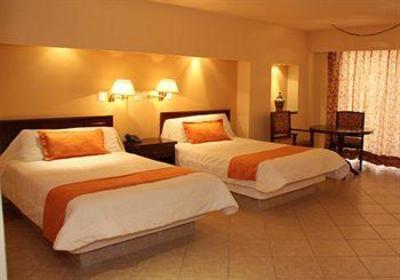 фото отеля Hotel Mision Comanjilla Silao