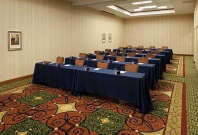 фото отеля Hilton Garden Inn Mettawa Lake Forest (Illinois)