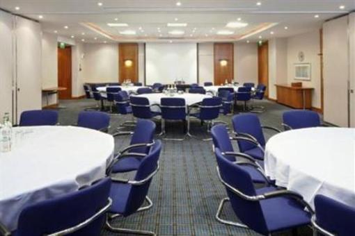 фото отеля Holiday Inn London-Bexley