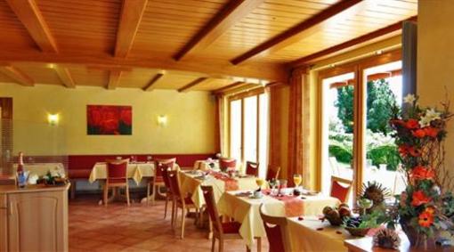 фото отеля Hotel Mohren Garni
