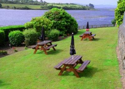 фото отеля Ouvane Falls Inn Bantry