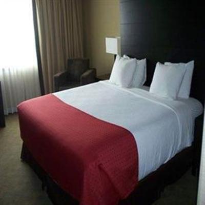 фото отеля Edmonton Hotel & Convention Centre