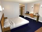фото отеля Travelodge Dorking