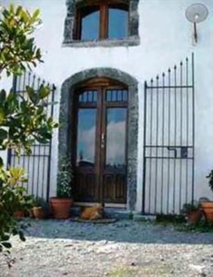 фото отеля Etnalodge Guesthouse Piedimonte Etneo
