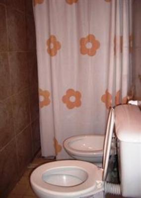 фото отеля Hostel Parque Central Mendoza