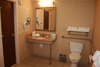 фото отеля Hampton Inn & Suites Albany Airport Latham