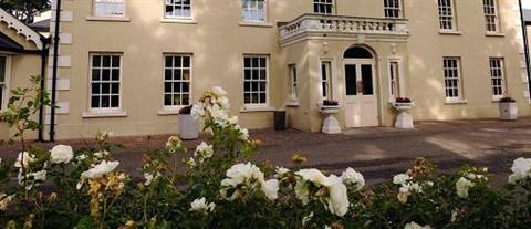 фото отеля Roganstown Hotel and Country Club