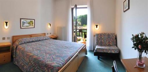 фото отеля Hotel Italia Baselga di Pine