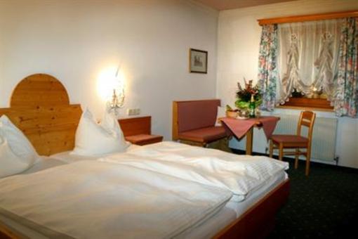 фото отеля Hotel Schwarzes Rossl The Black Horse Windischgarsten